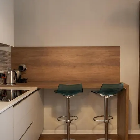 Classic Designer 1br With Wifi & Ac By 360 Estates