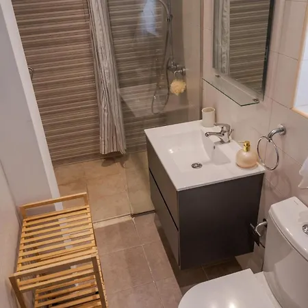 Classic Designer 1br With Wifi & Ac By 360 Estates *