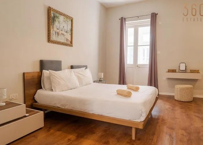 דירה Classic Designer 1br With Wifi & Ac By 360 Estates *