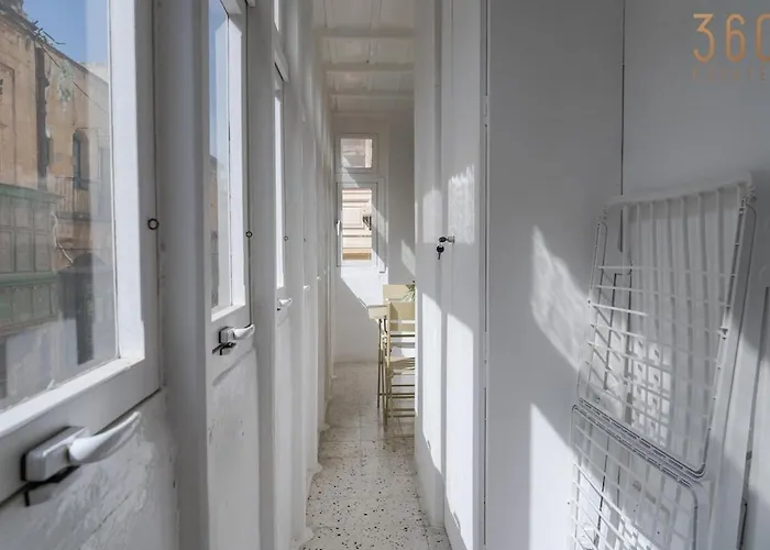 Classic Designer 1br With Wifi & Ac By 360 Estates *